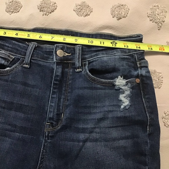 Judy Blue Skinny Fit Distressed Jeans.  Size 7/28 - Picture 9 of 11